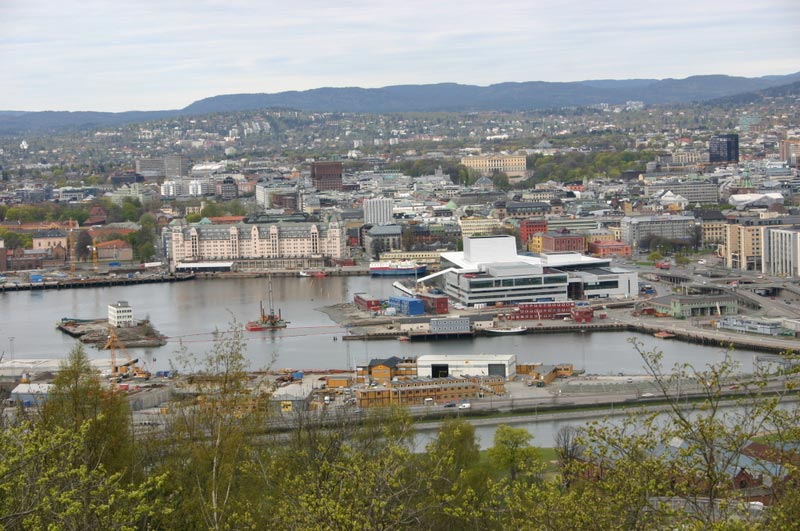 Власти Осло объявили о намерении построить на берегу крупный музейный комплекс, куда переедут Музей Мунка, Музей Стенерсена и несколько отделов Национального музея искусства, архитектуры и дизайна.
