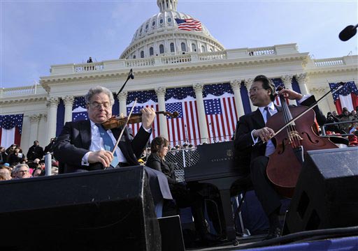 Квартет классических музыкантов, выступавших на инаугурации 44-го президента США Барака Обамы, играл под фонограмму, сделанную за два дня до мероприятия.