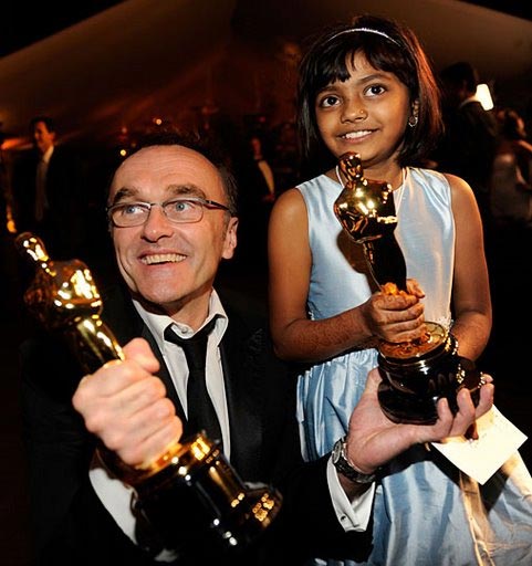 Дэнни Бойл и Рубина Али Курейши после вручения «Оскаров». 22 февраля 2009 года