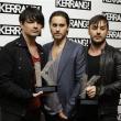 В Лондоне прошла церемония вручения наград журнала Kerrang, который специализируется на тяжелой музыке. Более одного приза смогла получить только американская команда 30 Seconds To Mars, победившая в категориях «Лучшая международная группа» и «Лучший сингл».