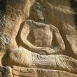 Одна из статуй Будды в долине Бамиан