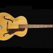 Аукционный дом Christie’s продал одну из первых гитар Джона Леннона, выручив за нее 205 тысяч фунтов при эстимейте 100-150 тысяч фунтов.