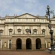 Миланский оперный театр Ла Скала был вынужден отменить три последних спектакля по «Веселой вдове» Франца Легара из-за забастовки своих сотрудников.