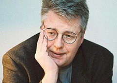 Стиг Ларссон (1954—2004)