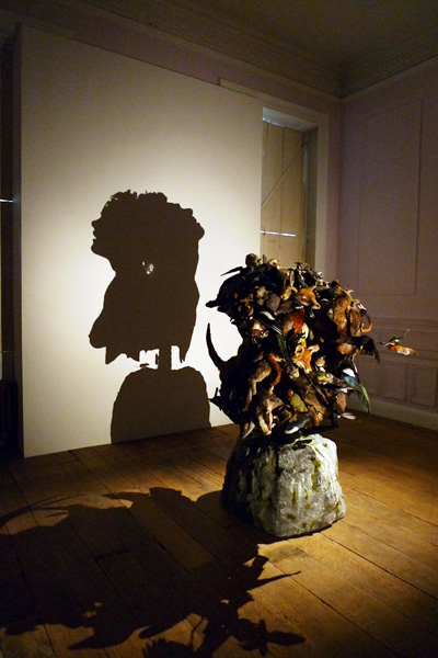 Скульптура Тима Нобла и Сью Вебстер