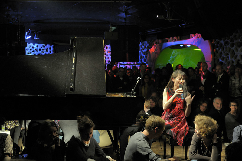 Краткий гид по популярным вечеринкам Берлина, где танцуют не под электронную музыку