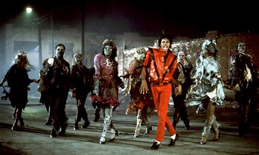 Режиссер Кенни Ортега, работавший над документальной картиной «This Is It», снимет полнометражный фильм, основанный на знаменитом видеоклипе Майкла Джексона «Thriller». Сценарий напишет Джереми Гарелик, автор «Мальчишника в Вегасе».