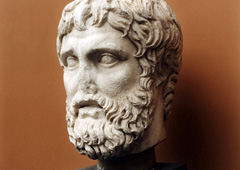 Эней. Римская копия II века н.э. с греческой бронзовой статуи 12 года до н.э.