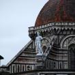 На соборе Санта-Мария-дель-Фьоре во Флоренции была установлена копия статуи Давида работы Микеланджело. Фибергласовое изваяние весом 400 кг находится на том самом месте, где 500 лет назад собирались установить оригинал знаменитой скульптуры.