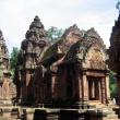 В честь голливудской актрисы Анджелины Джоли назван храм в посвященном богу Вишну камбоджийском комплексе Ангкор-Ват, где десять лет назад снимались сцены боевика «Лара Крофт: расхитительница гробниц».