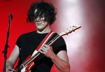 Джек Уайт в апреле 2010 года по итогам опроса радиостанции  BBC 6 Music   вошел  в десятку лучших гитаристов в мире