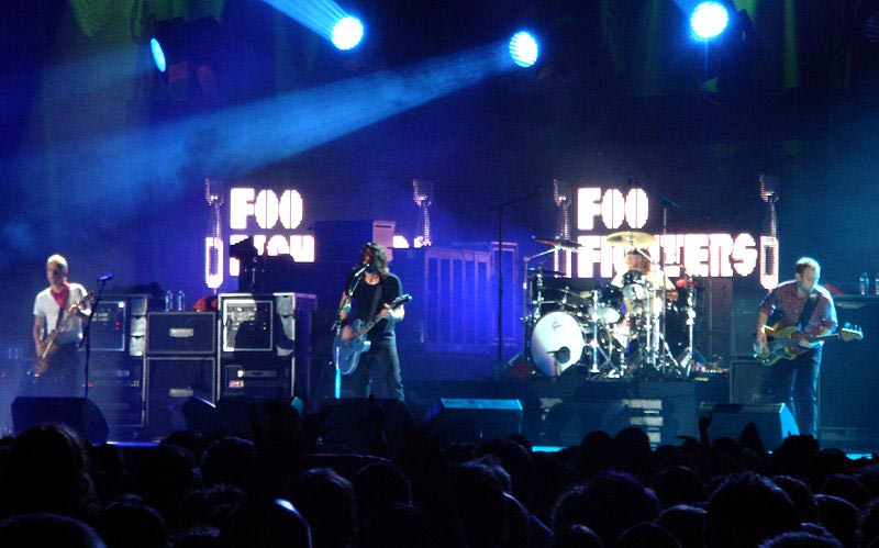 У Foo Fighters выходят фильм и альбом