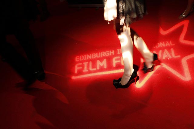Режиссер Джим Джармуш и актриса Изабелла Росселини будут курировать 65-й Эдинбургский международный кинофестиваль. Также кураторами фестиваля будут режиссер Гас ван Сент и композитор Клинт Манселл.