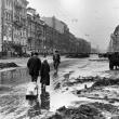 В дни блокады Ленинграда. 1942 