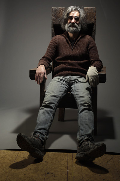 Фотограф Михаил Коламкаров в кресле Сергея Антонова 