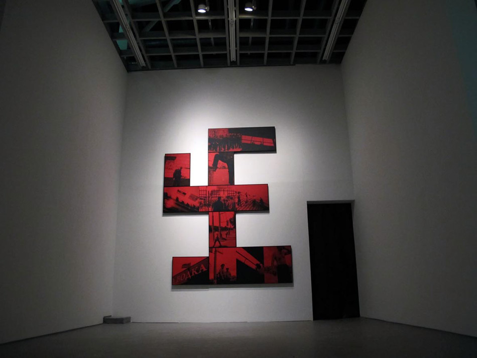 Выставка Сергея Браткова «Ни войны, ни мира»  - Сергей Братков