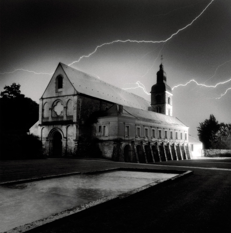 Майкл Кенна. Ночная гроза, Отвилле, Франция. 2001 