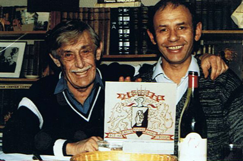 Виктор Некрасов и Виктор Кондырев. Ванв, 1982 