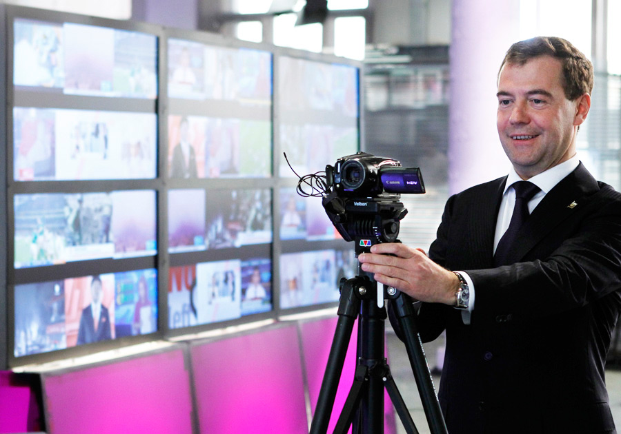 Дмитрий Медведев на телеканале «Дождь»