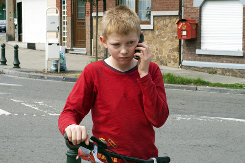 Кадр из фильма «Мальчик на велосипеде» 