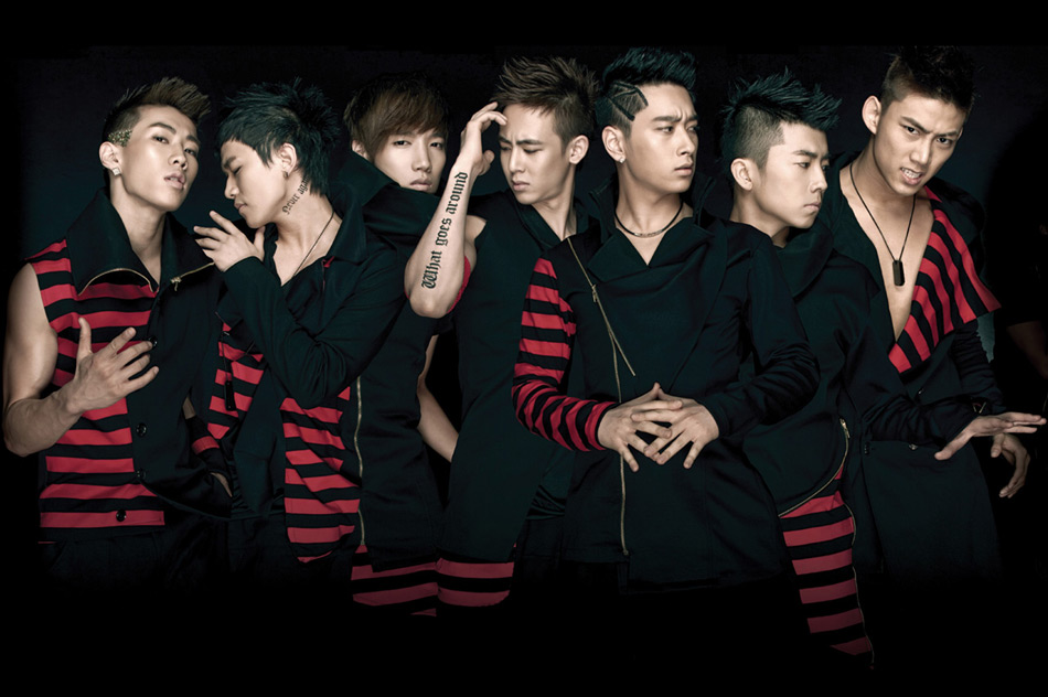 Корейские поп-идолы крупным планом: 2PM и TVXQ!