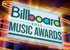 Billboard наградил Эминема и Джастина Бибера