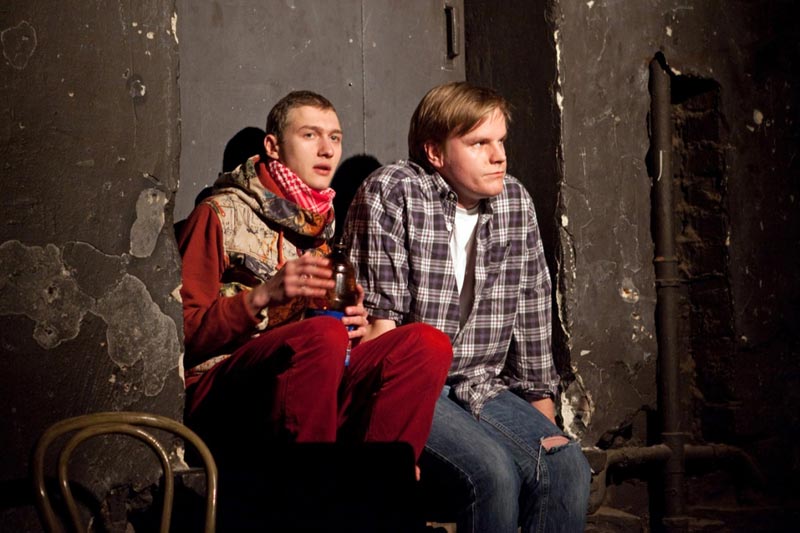 Сцена из спектакля «Алконовеллы» «Театра.doc» (Москва)