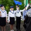 Школьники с флажками сопровождали пассажиров «Ивана Кулибина»