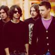 Британский рок-квартет Arctic Monkeys за неделю до релиза выложил на своем официальном сайте новый студийный альбом, «Suck It And See».