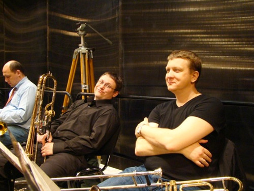 Дмитрий Зоркин (справа)