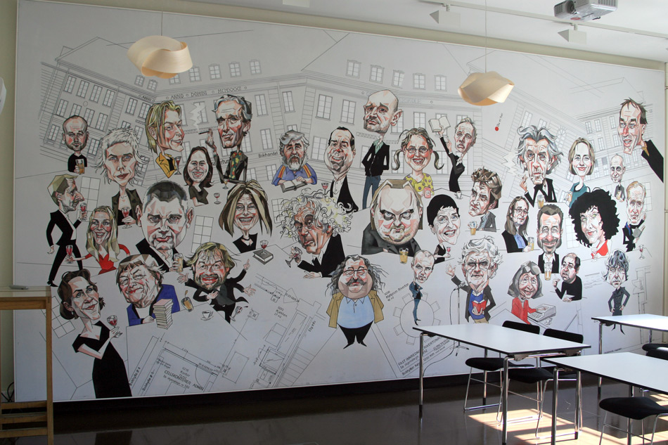 Стена с шаржами на известных современных писателей Норвегии в 