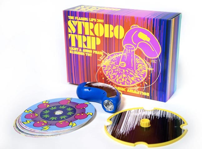 Психоделические рокеры The Flaming Lips без предупреждения выпустили EP «Strobo Trip», на котором присутствует трек «I Found A Star On The Ground» продолжительностью 360 минут.