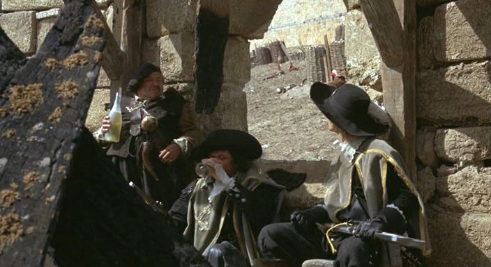 Кадр из фильма «Четыре мушкетёра» (1974) 