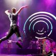 В Лондоне вручены призы британского музыкального журнала Q. В номинации «Лучшая группа в мире» победителями стали альт-рокеры Coldplay, лучшим певцом назван рэпер Тайни Темпа, а лучшей певицей — Адель.