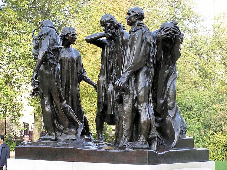 Монумент «Граждане Кале» работы Огюста Родена, установленный в Лондоне, оказался бесхозным: ему требуется реставрация, однако госструктуры отказываются признать себя ответственными за судьбу памятника.