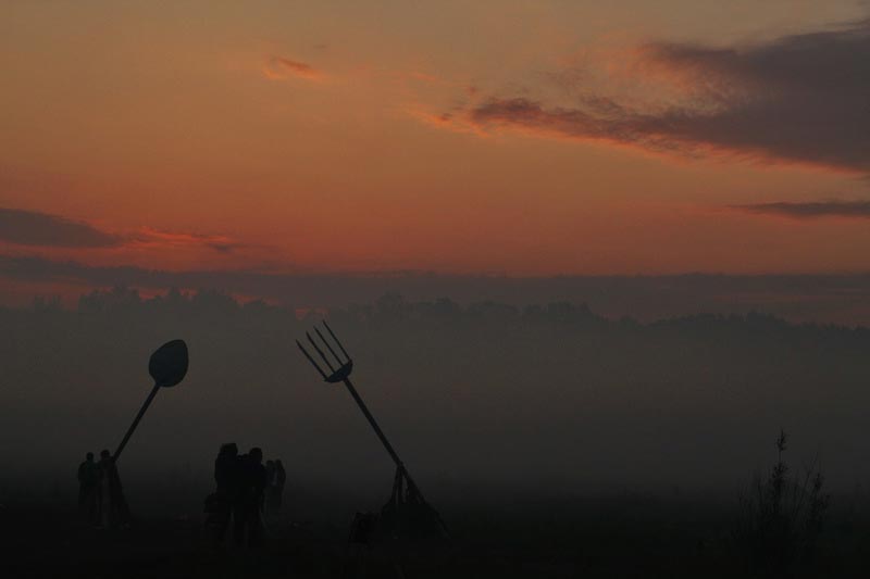 Некоммерческий музыкальный фестиваль «Пустые холмы», который ежегодно проводится в Калужской или Смоленской областях, в 2012 году не состоится.