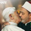 После скандала, вызванного появлением рекламного плаката с изображением целующихся Папы Римского и египетского имама компания Benetton вынуждена была извиниться перед верующими и отозвать плакат из печати.