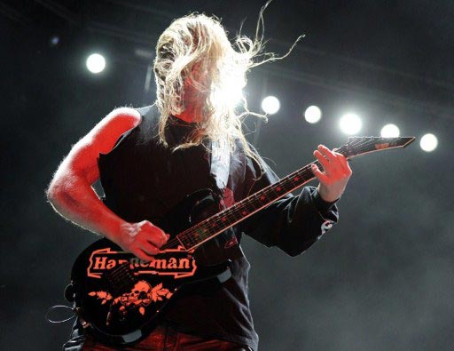 Знаменитые американские трэш-металлисты Slayer работают над одиннадцатым студийным альбомом, сообщил барабанщик группы Дейв Ломбардо.