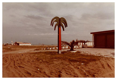 Luigi Ghirri. Bari. 1982 