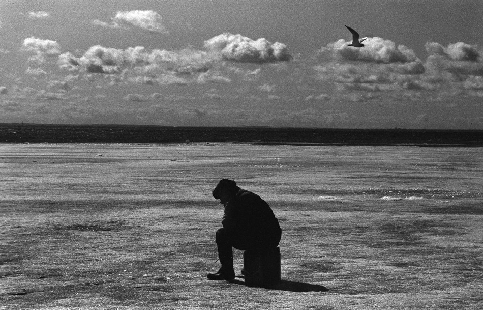 Рыбак в Финском заливе. Балтика. 2008 - Олег Климов 
