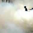Афины (Греция). Полиция применила слезоточивый газ против демонстрантов, недовольных объявленными правительством мерами строгой экономии.  15 июня 2011 года