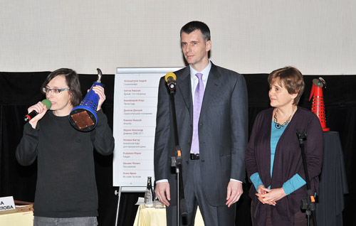 Слева направо: Андрей Аствацатуров, Михаил Прохоров и Ирина Прохорова