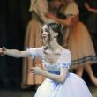 Прима-балерина Мариинского театра Евгения Образцова перешла в балетную труппу Большого театра.