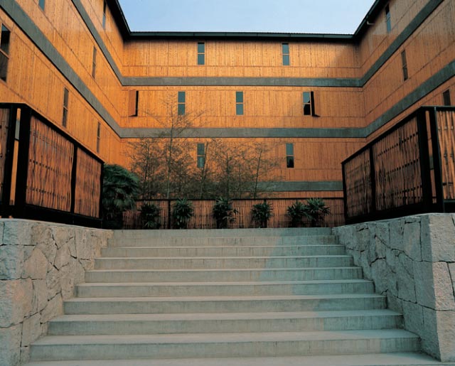 Ван Шу. Кампус Китайской академии искусств в Чжуншане. 2002–2004