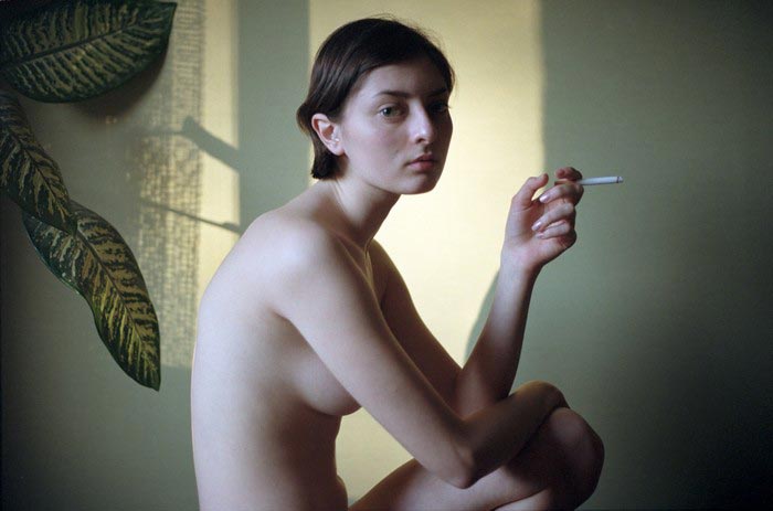 Марго Овчаренко. Из проекта «Без меня». Рита с сигаретой. 2010