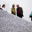 Лондонская галерея современного искусства Тейт Модерн купила часть произведения китайского художника Ай Вэйвэя «Семена подсолнечника».