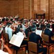 Государственный симфонический оркестр Северной Кореи «Унасу» впервые за историю КНДР даст концерт в Париже под руководством южнокорейского дирижера Чон Мен Вуна.