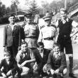 Красноармейцы в пражском зоопарке. Май, 1945. Фотография Б. Костала