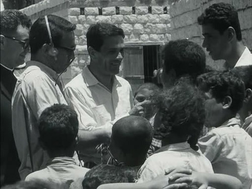 Пьер Паоло Пазолини с палестинскими подростками, 1965