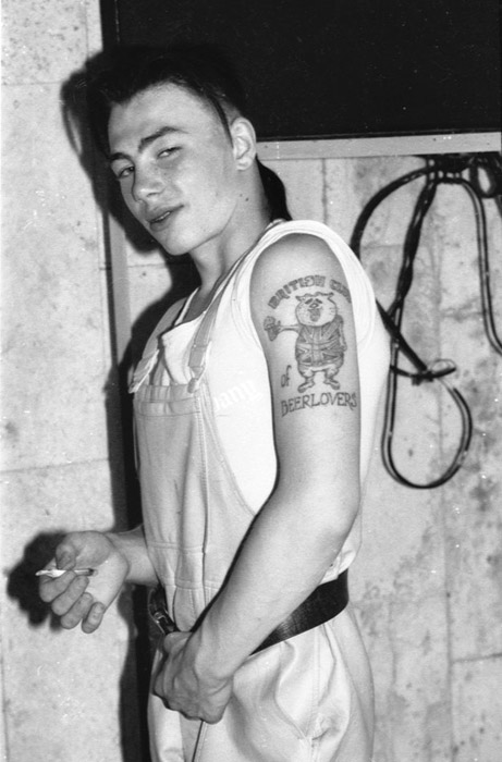 Михаил Бастер и его подростковые татуировки. 1988 год 